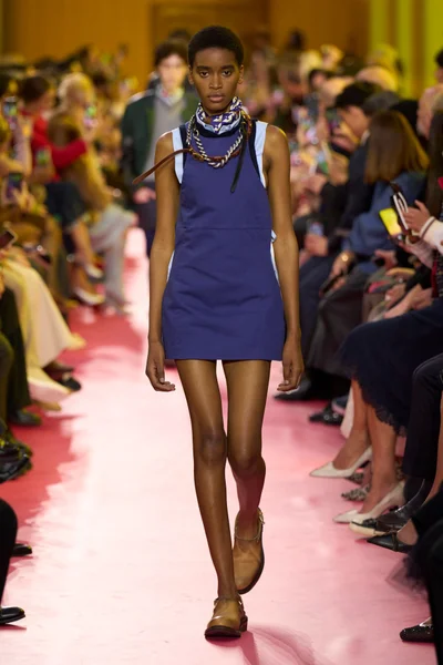 Look 6